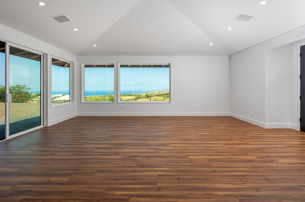 Kainani great room with ocean view